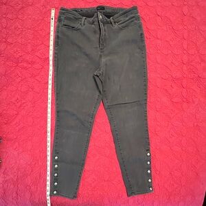 Talbot’s Gray Women's Jeans with calf/ankle silver button detail, size 16